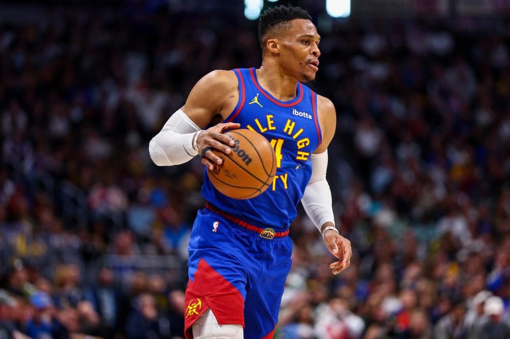 业敲响了警 业敲响了警